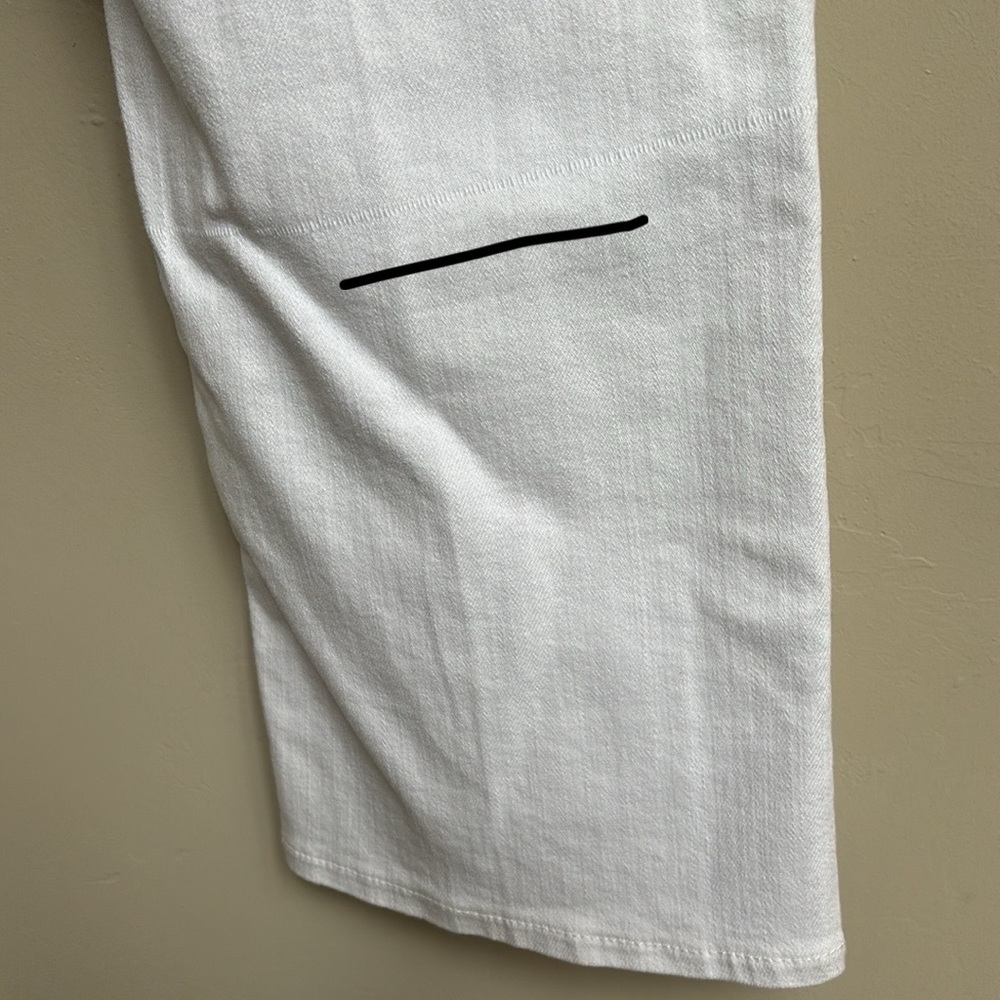 L’AGENCE High Rise Cropped Straight Jeans - Picture 12 of 12